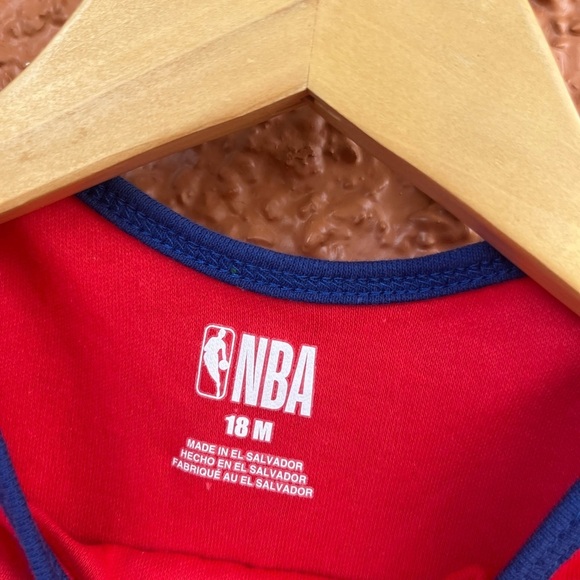 NBA Philadelphia 76ers 18 month One Piece Body Suit - Girls Blue/Red - Picture 4 of 4